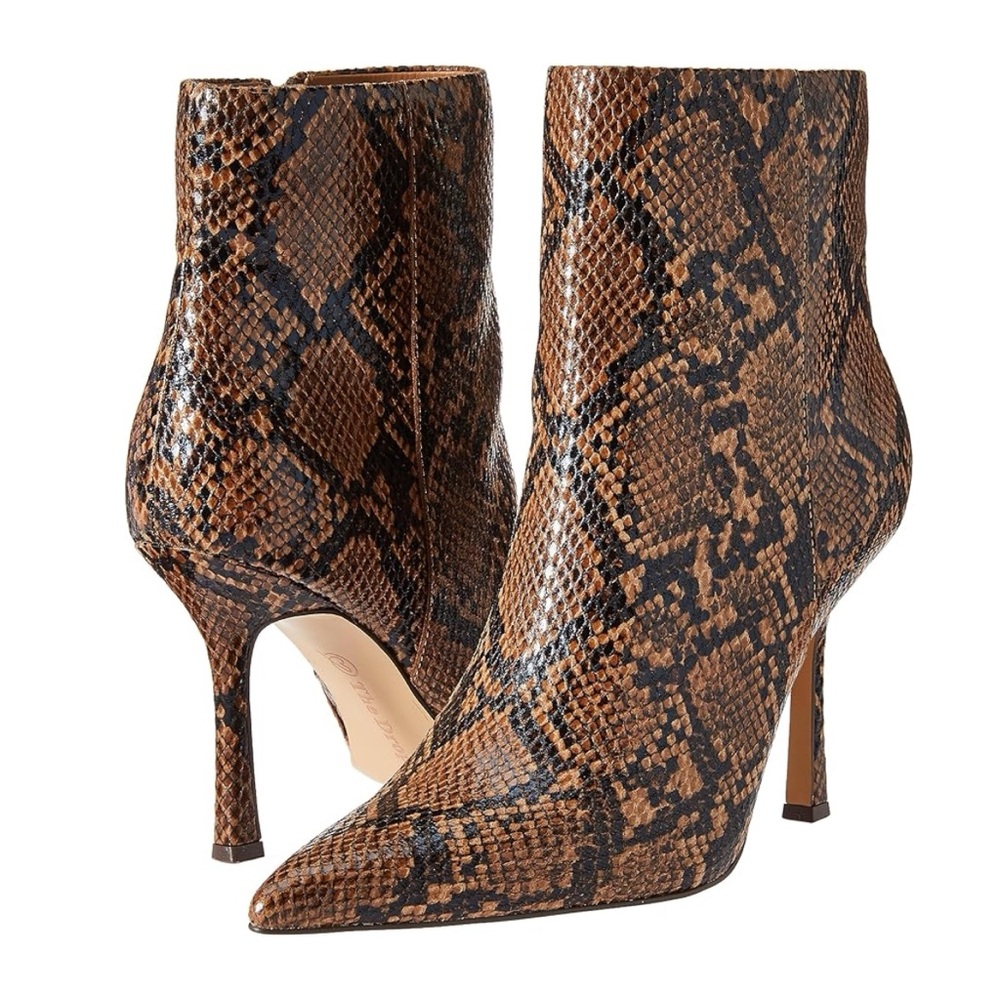 NWT! The Drop Snakeskin Booties